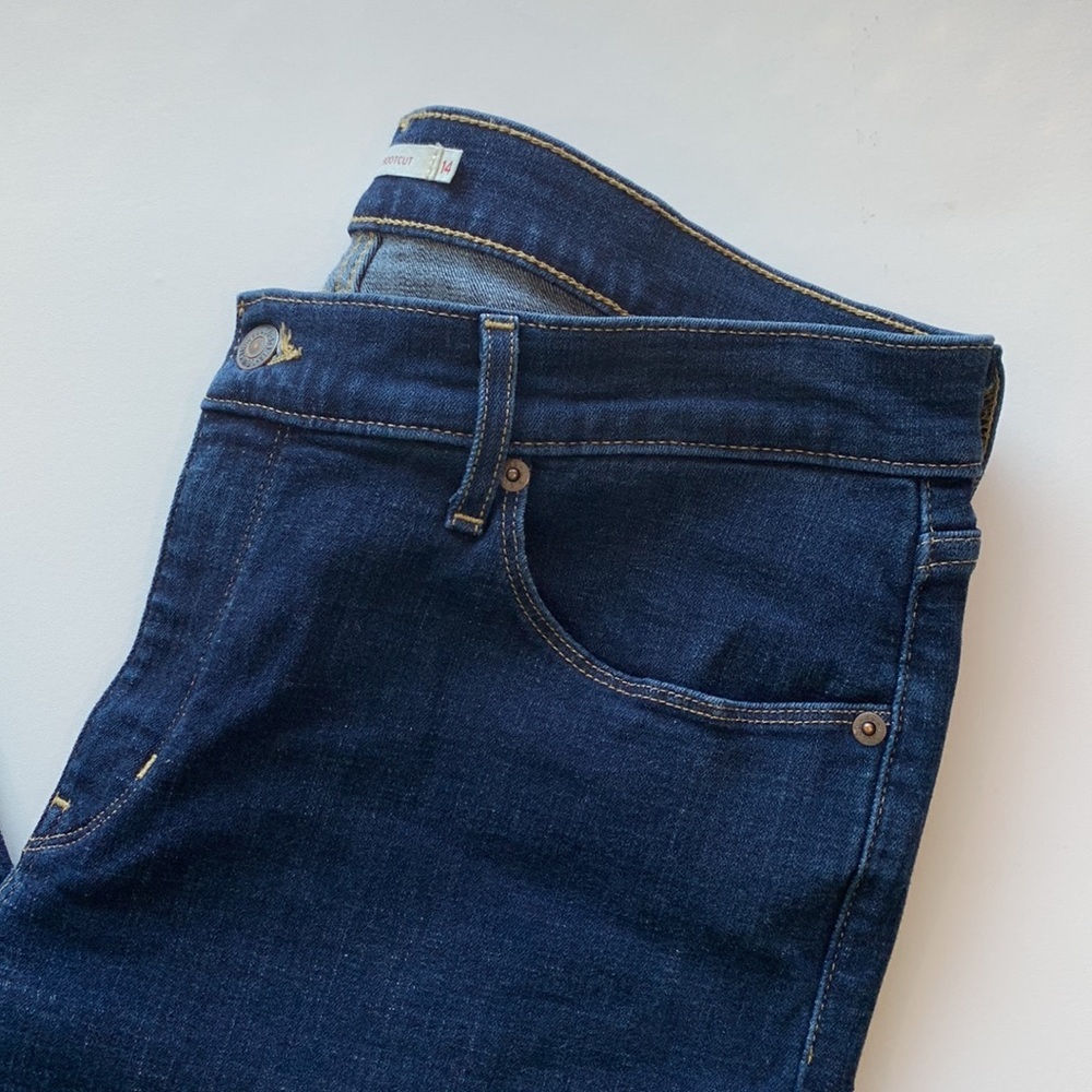 Levi - Classic bootcut,‎ 14, dark wash, flare leg - Picture 3 of 6